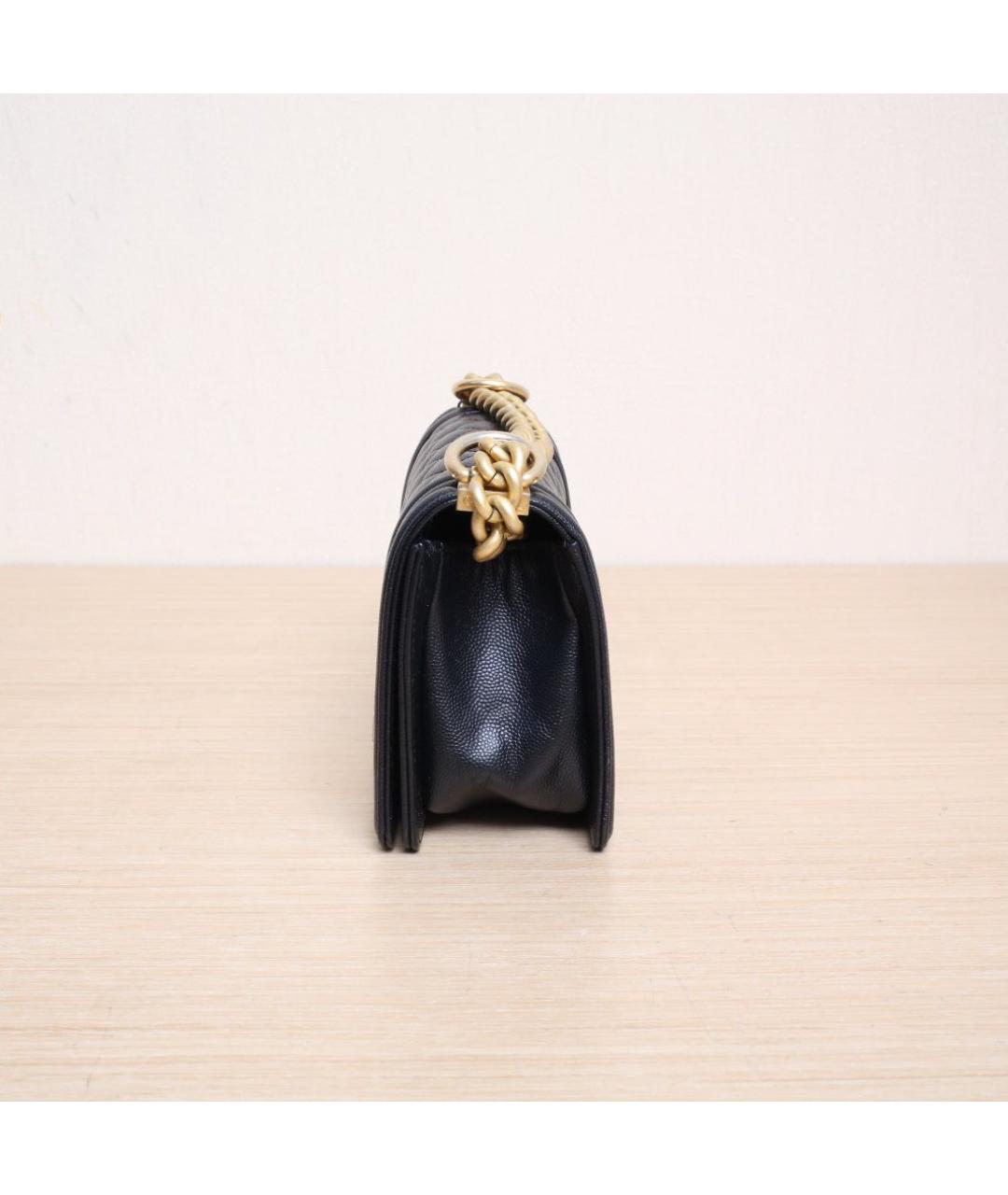 CHANEL Черная кожаная сумка через плечо, фото 5