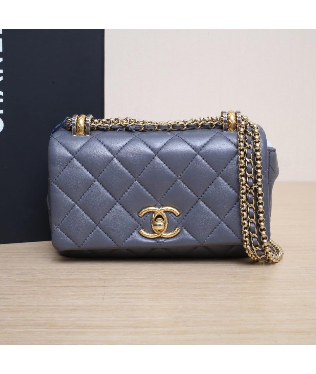 CHANEL Серая кожаная сумка через плечо, фото 2