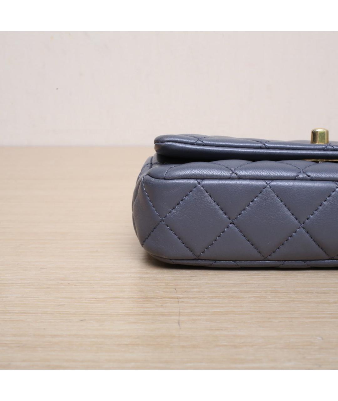 CHANEL Серая кожаная сумка через плечо, фото 9
