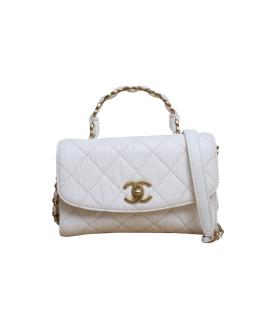 CHANEL Сумка через плечо