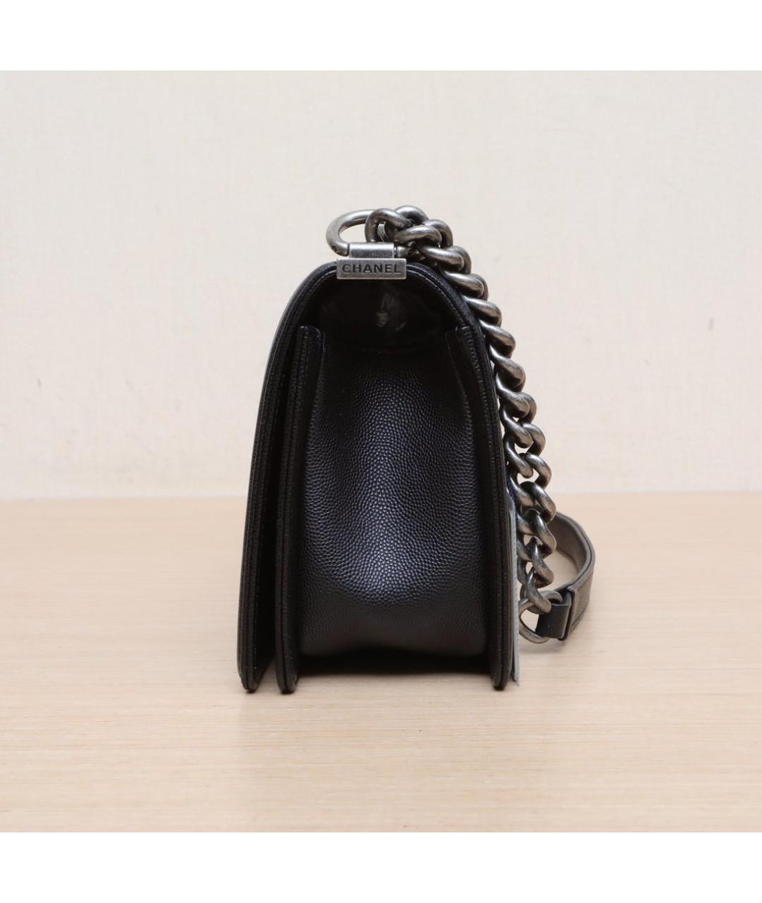 CHANEL Черная кожаная сумка через плечо, фото 5