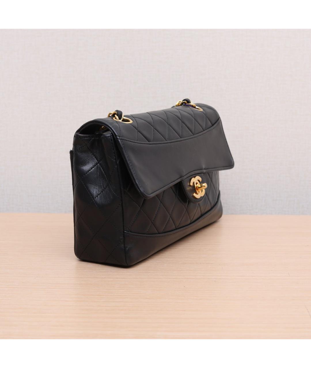 CHANEL Черная кожаная сумка через плечо, фото 3