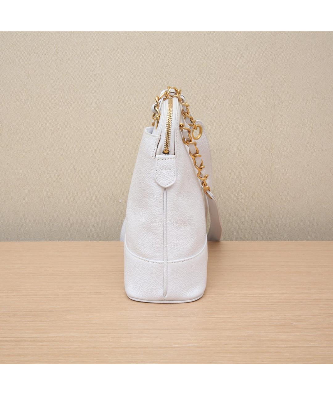 CHANEL Белая кожаная сумка через плечо, фото 4