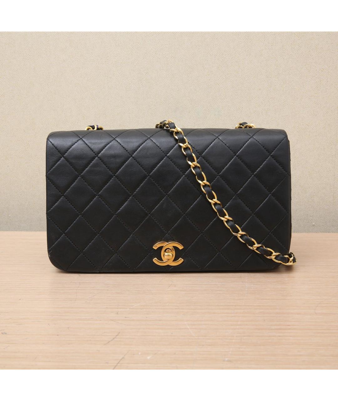 CHANEL Черная кожаная сумка через плечо, фото 2