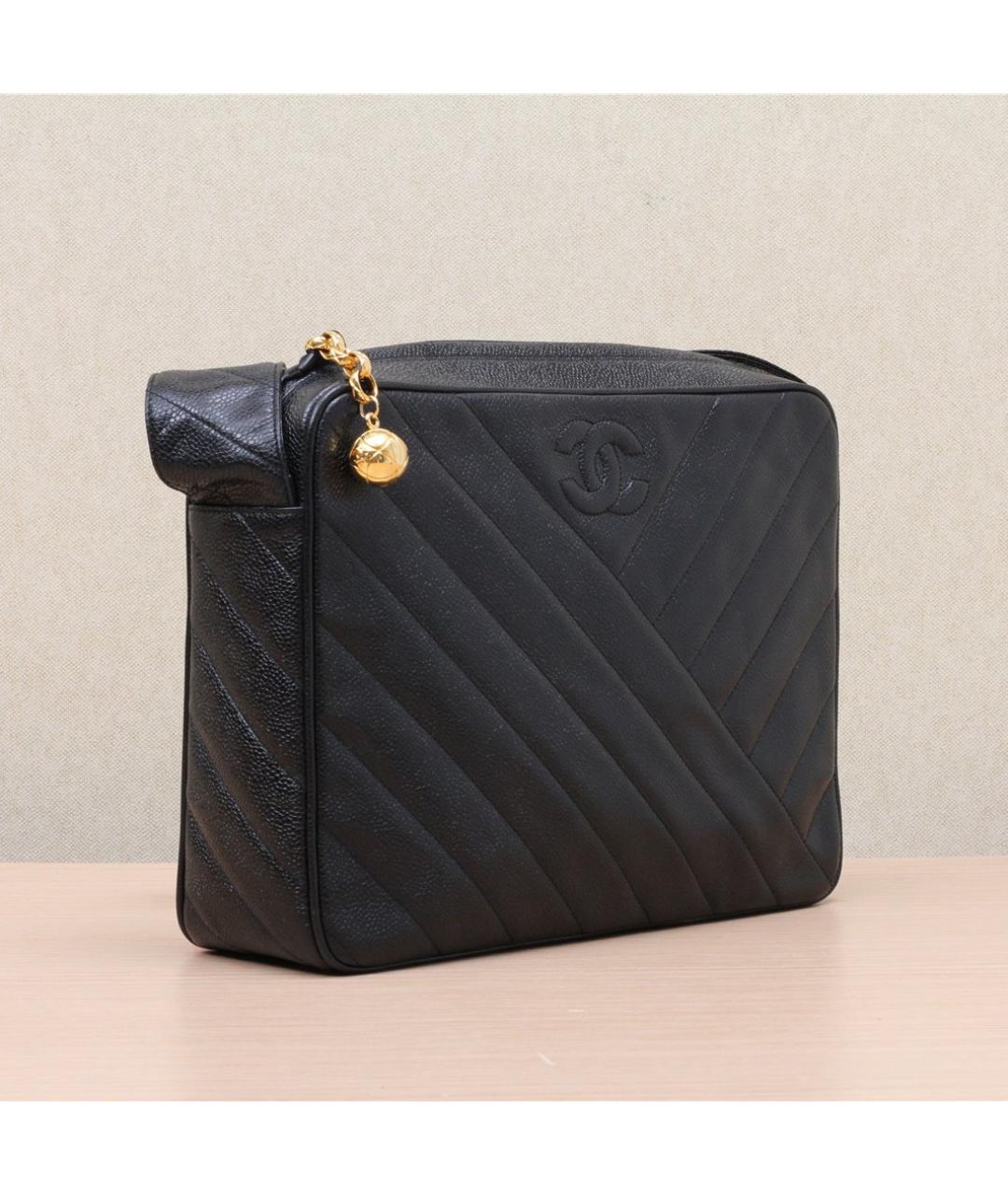 CHANEL Черная кожаная сумка через плечо, фото 3