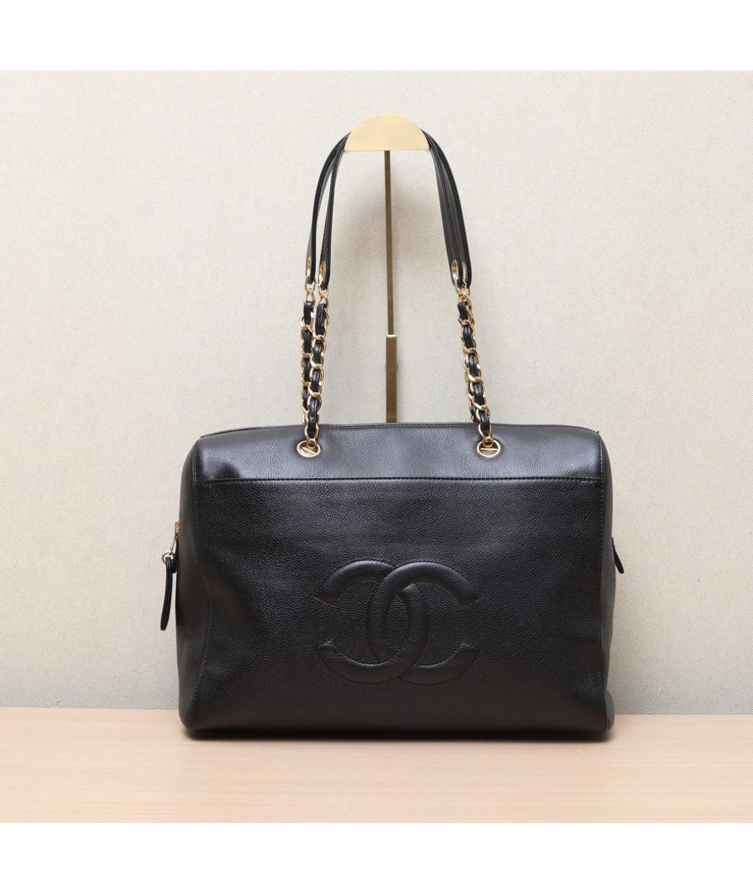 CHANEL Черная кожаная сумка через плечо, фото 2