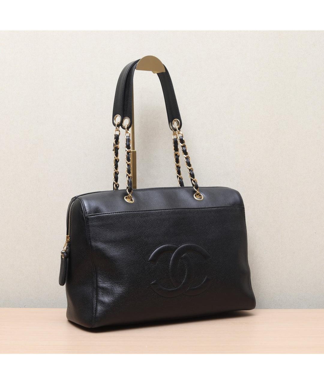 CHANEL Черная кожаная сумка через плечо, фото 3