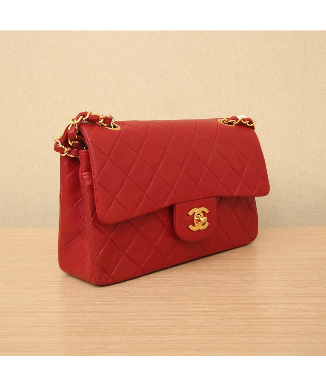 CHANEL Красная кожаная сумка через плечо, фото 3
