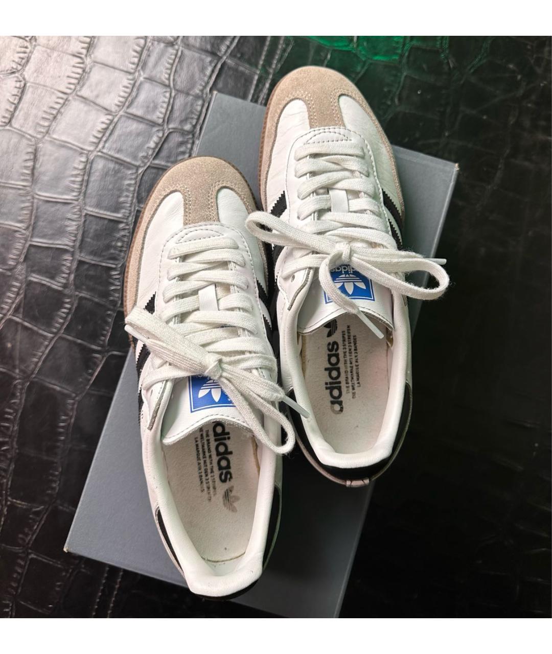 ADIDAS Белые кожаные кеды, фото 2