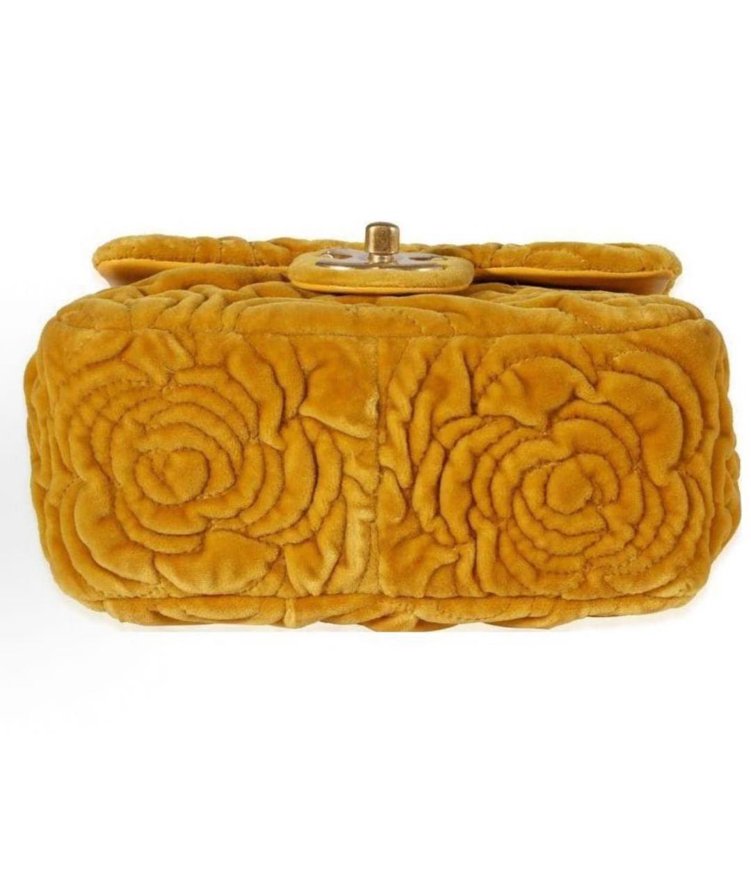 CHANEL Горчичная бархатная сумка через плечо, фото 4