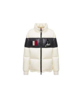 MONCLER Пуховик