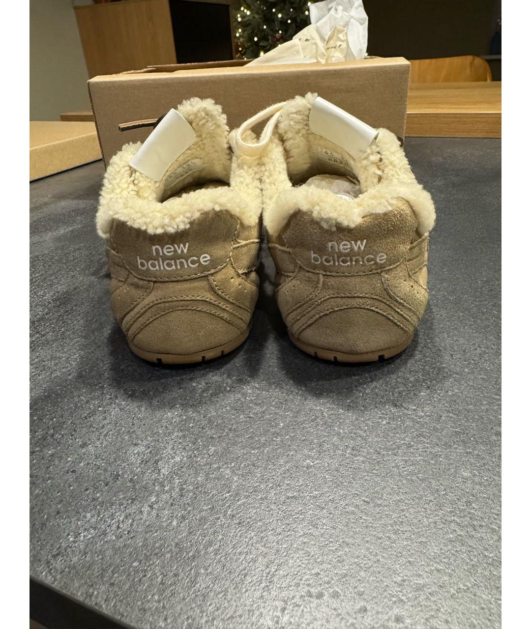 MIU MIU Бежевые замшевые кроссовки, фото 4