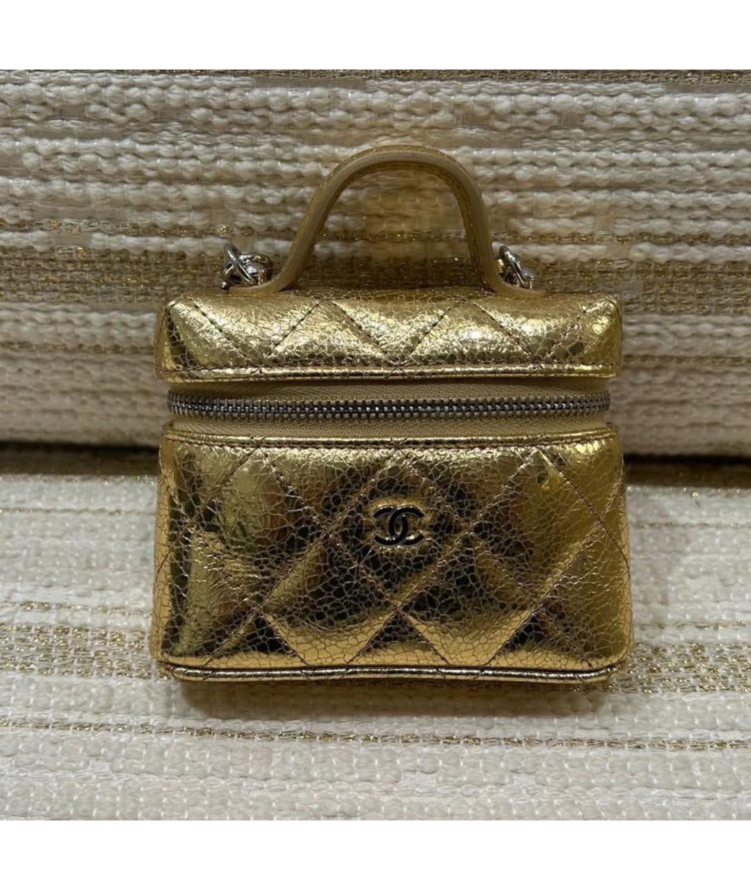 CHANEL Золотой брелок, фото 3