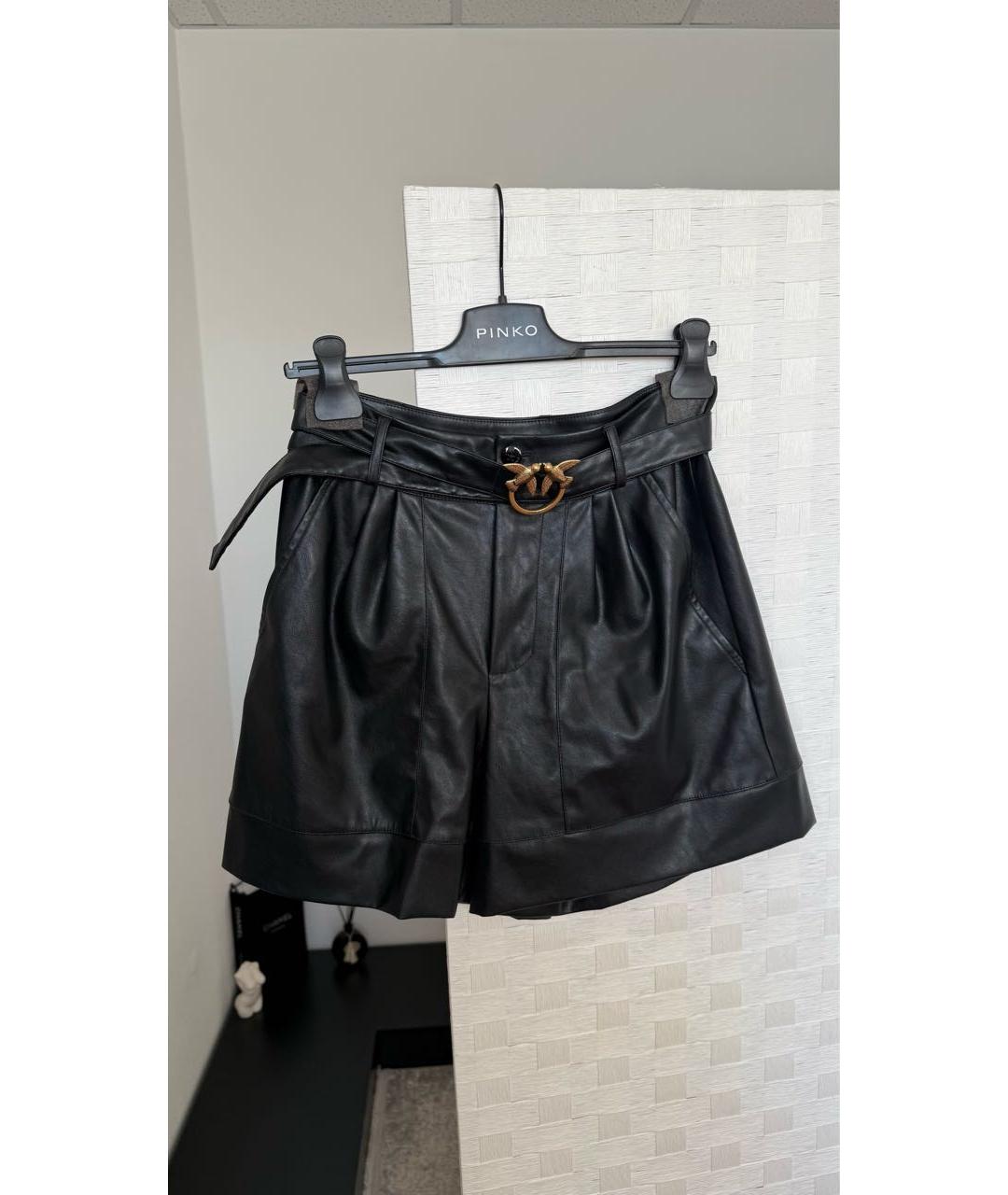 PINKO Черные полиуретановые шорты, фото 6