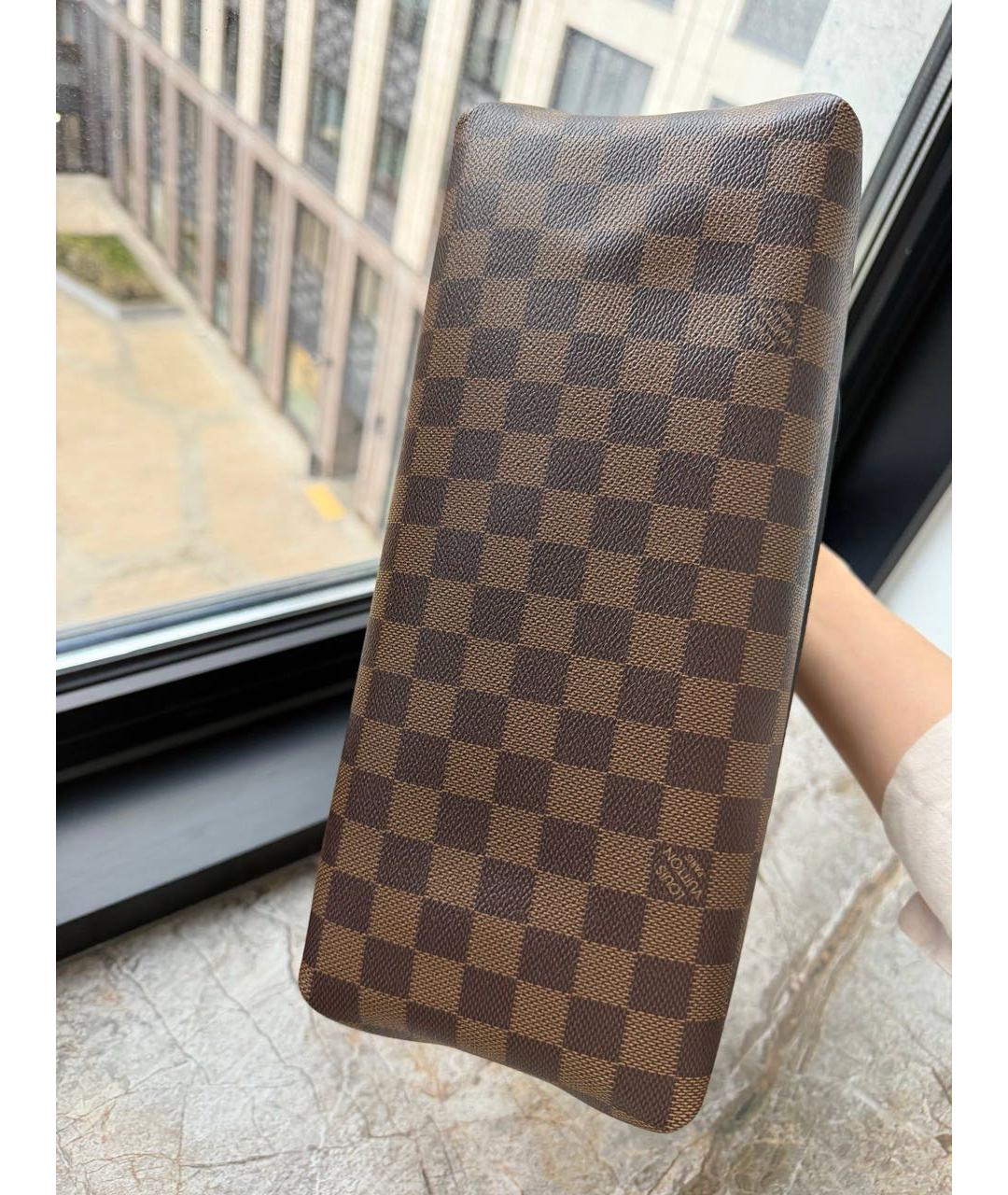 LOUIS VUITTON Коричневая сумка с короткими ручками, фото 5