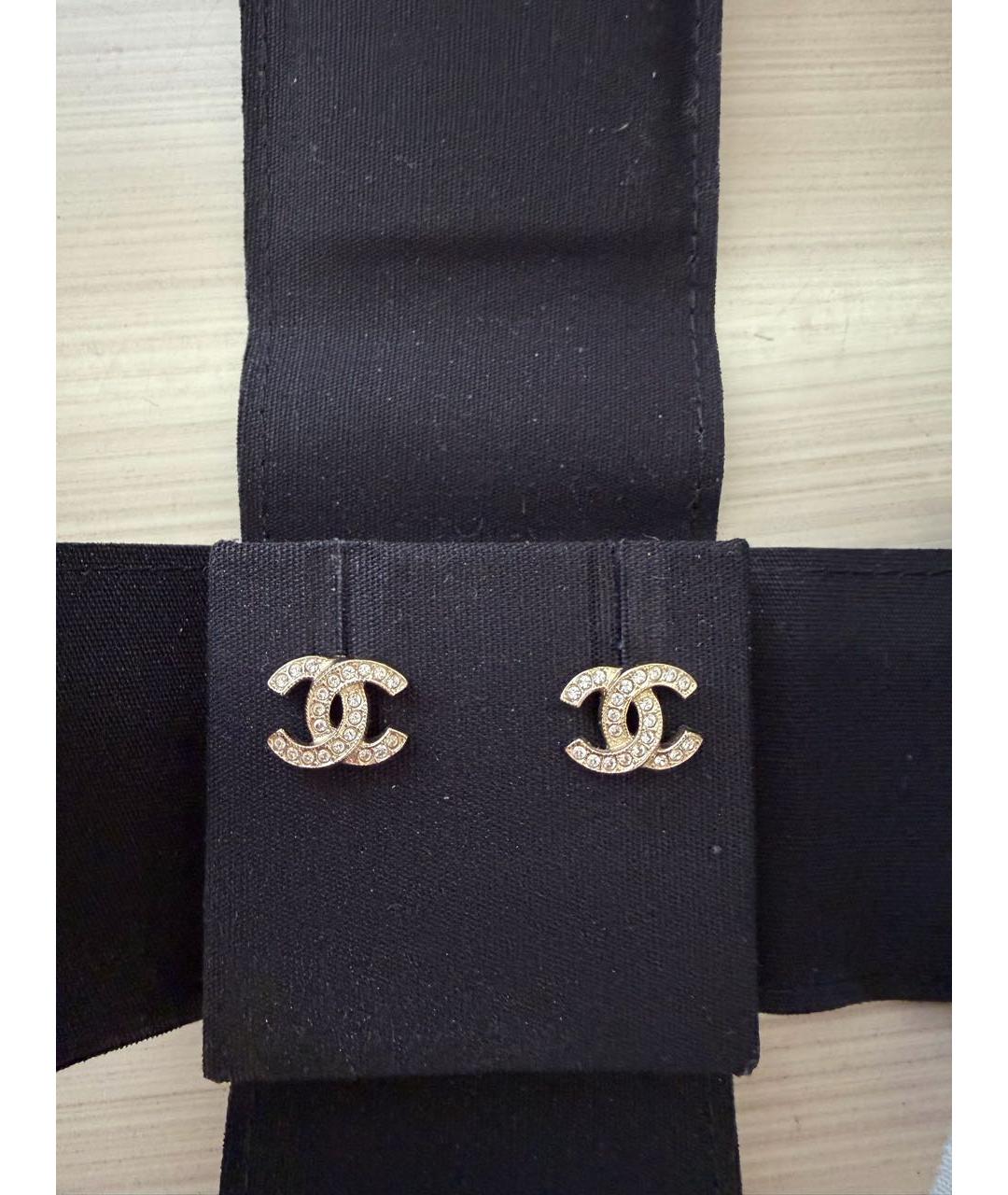 CHANEL Золотые металлические серьги, фото 5