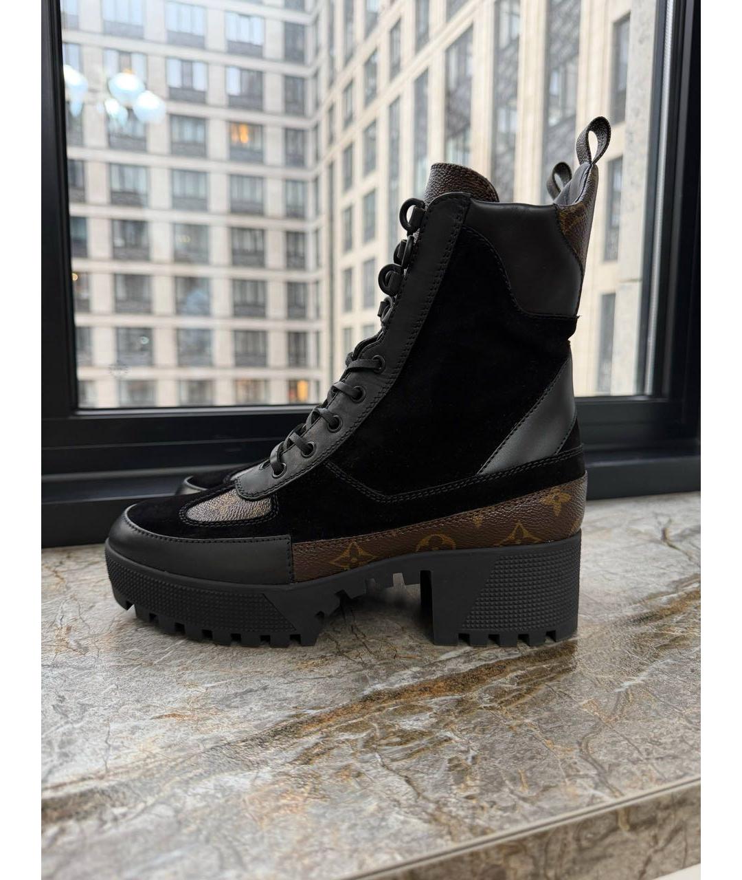 LOUIS VUITTON Черные замшевые ботинки, фото 7
