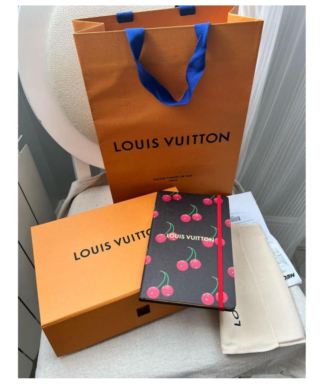 TAKASHI MURAKAMI Книга, фото 3