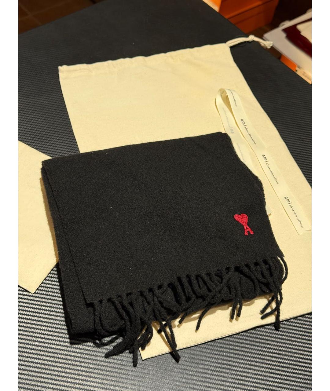 Ami Paris Черный шерстяной шарф, фото 2