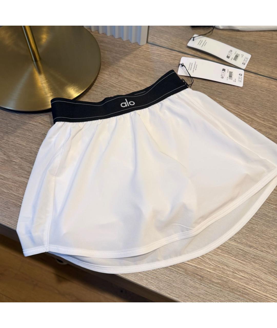 ALO YOGA Белые спортивные брюки и шорты, фото 2