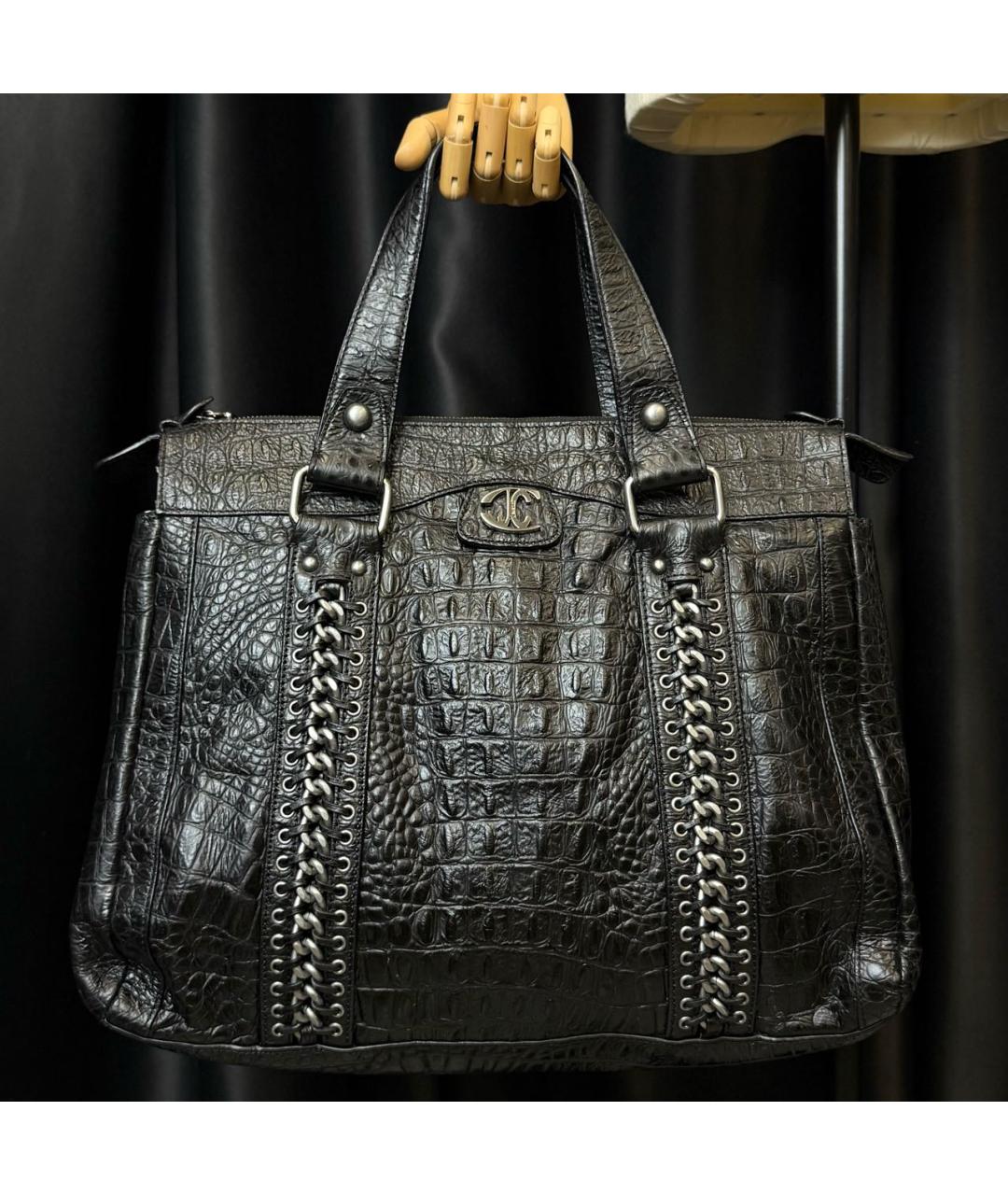 ROBERTO CAVALLI Черная кожаная сумка с короткими ручками, фото 2