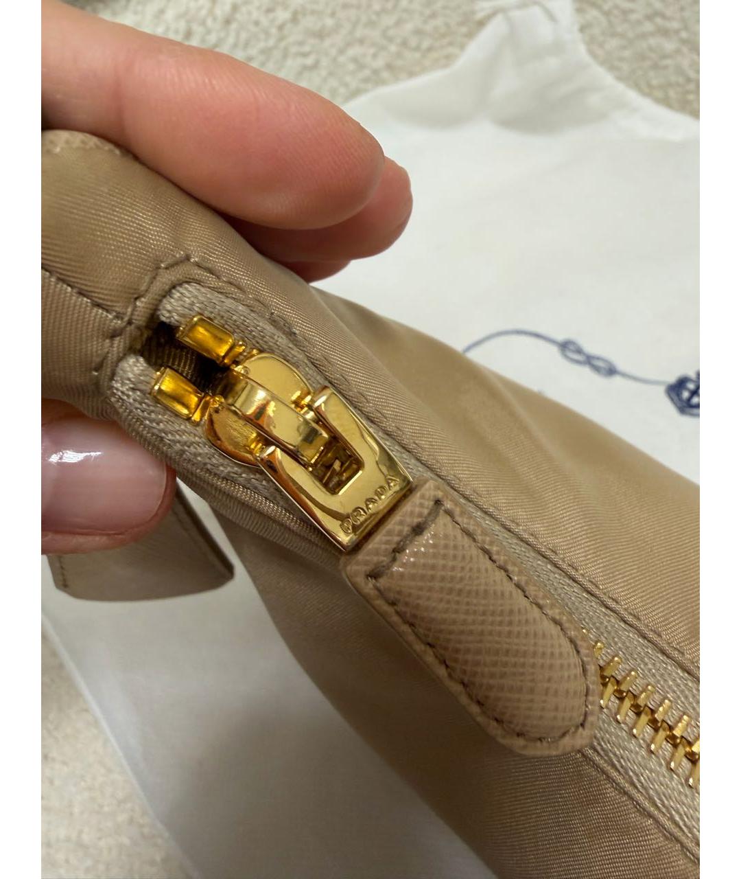 PRADA Бежевая сумка с короткими ручками, фото 5
