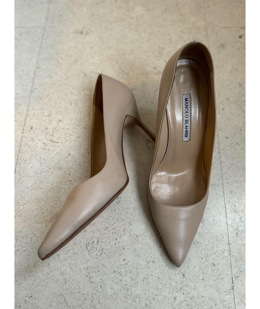 MANOLO BLAHNIK Бежевые кожаные туфли, фото 4