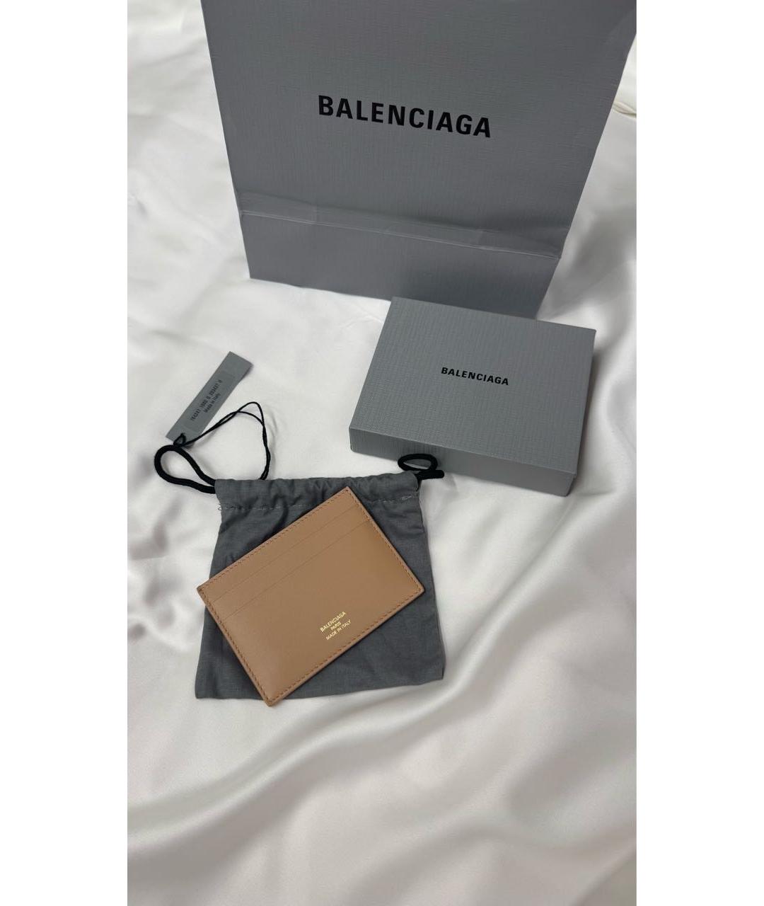 BALENCIAGA Бежевый кожаный кардхолдер, фото 3