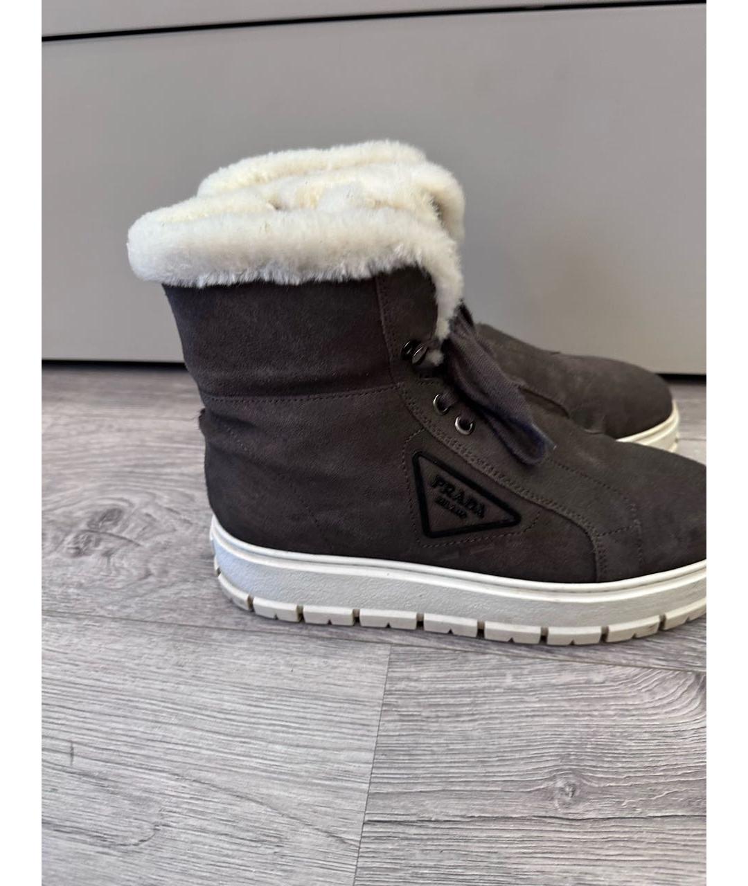 PRADA Коричневые замшевые ботинки, фото 9