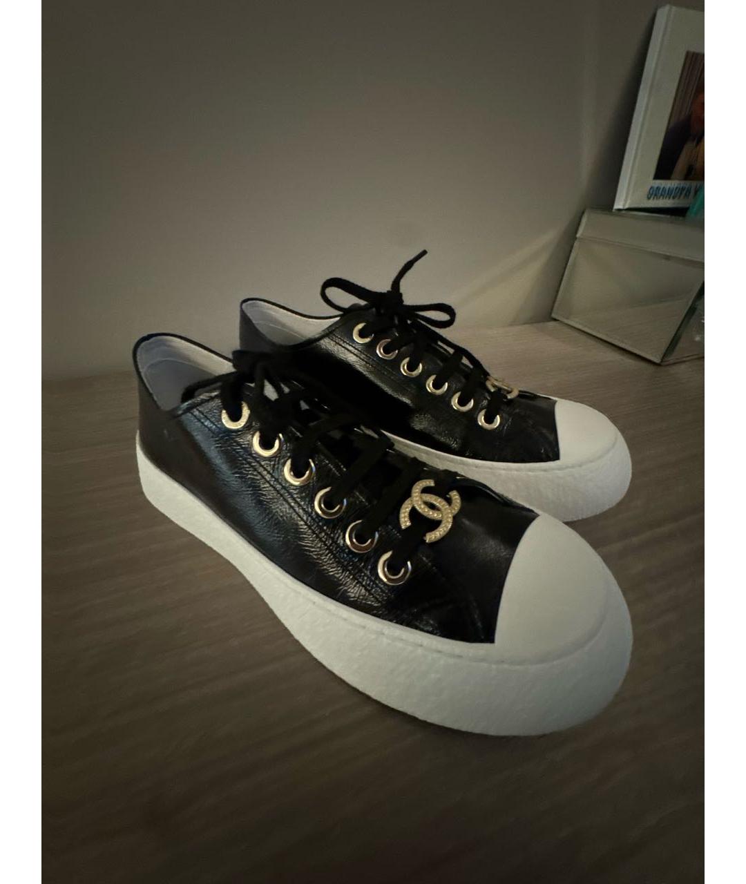 CHANEL Черные кожаные кеды, фото 5