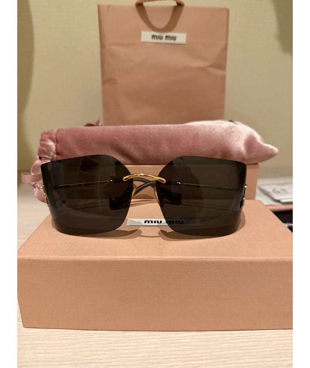 MIU MIU Коричневые пластиковые солнцезащитные очки, фото 2