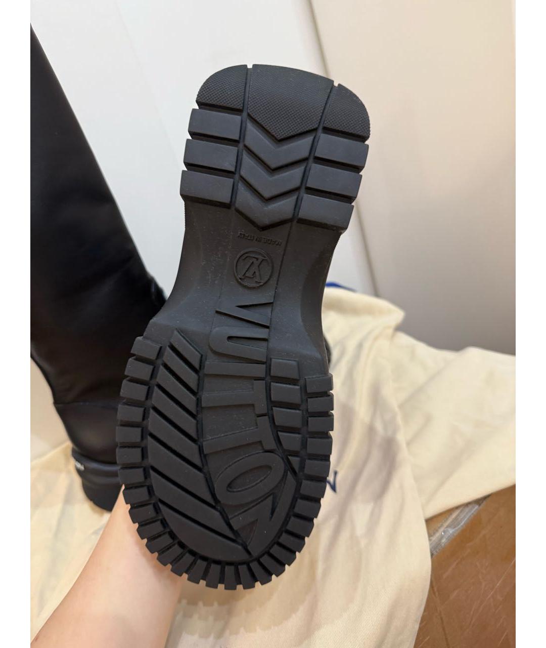 LOUIS VUITTON Черные кожаные сапоги, фото 6