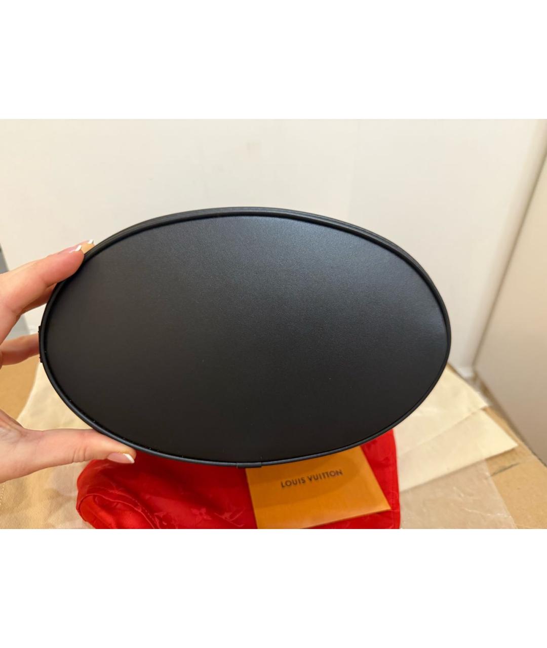 LOUIS VUITTON Черная кожаная сумка тоут, фото 6