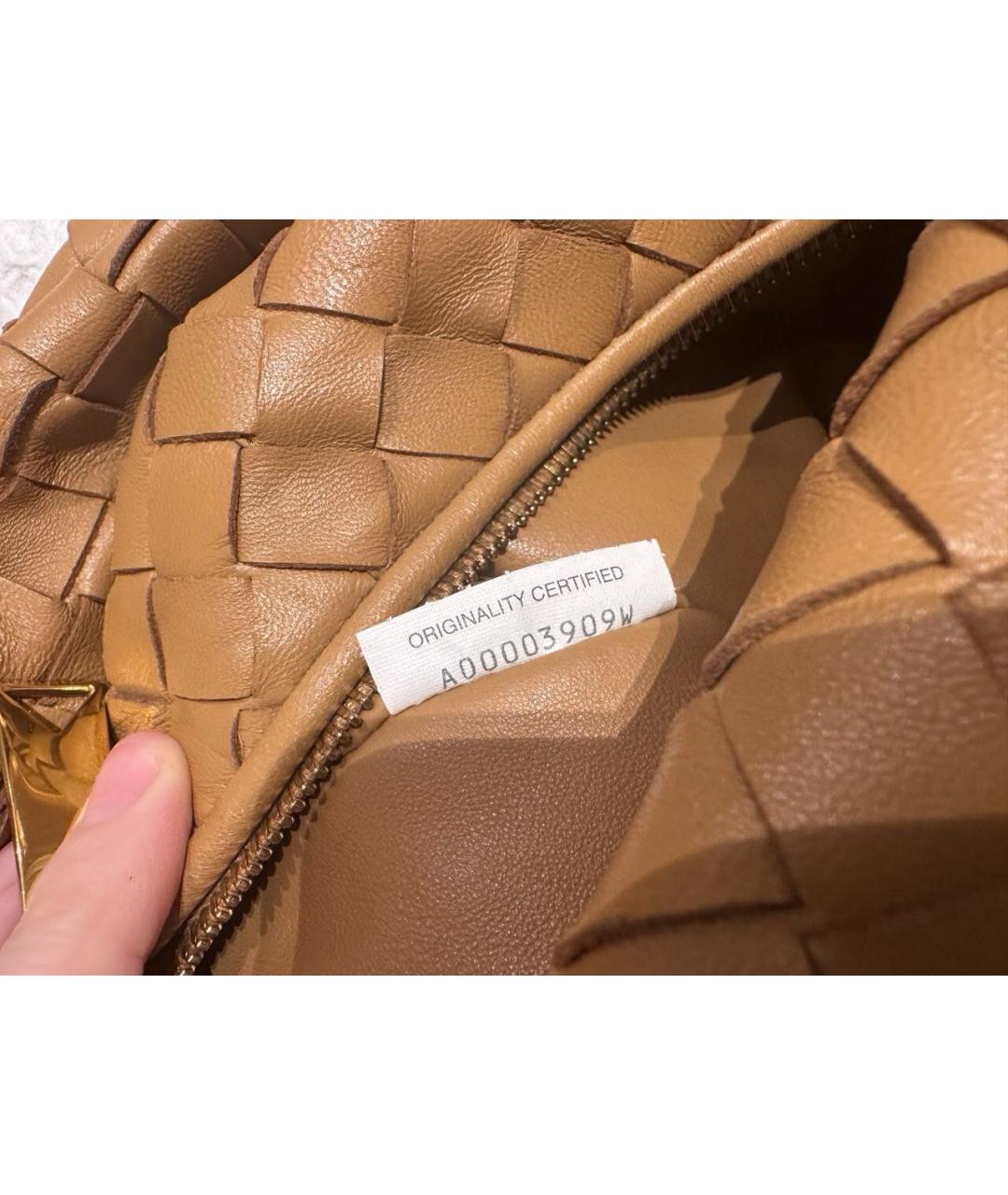 BOTTEGA VENETA Бежевая кожаная сумка с короткими ручками, фото 6