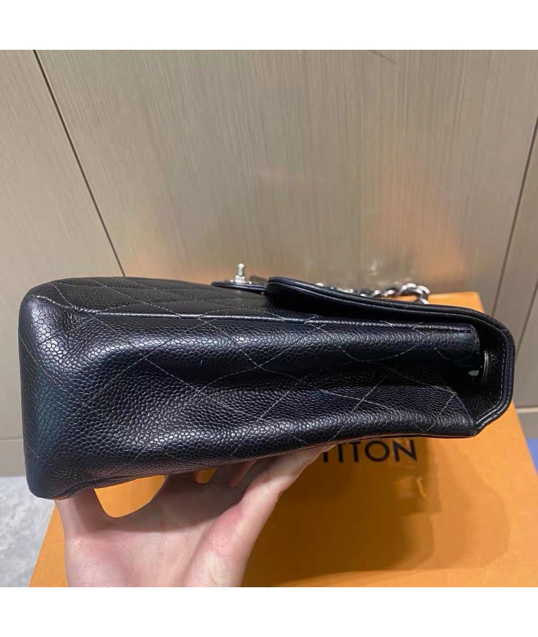 CHANEL Черная кожаная сумка через плечо, фото 6