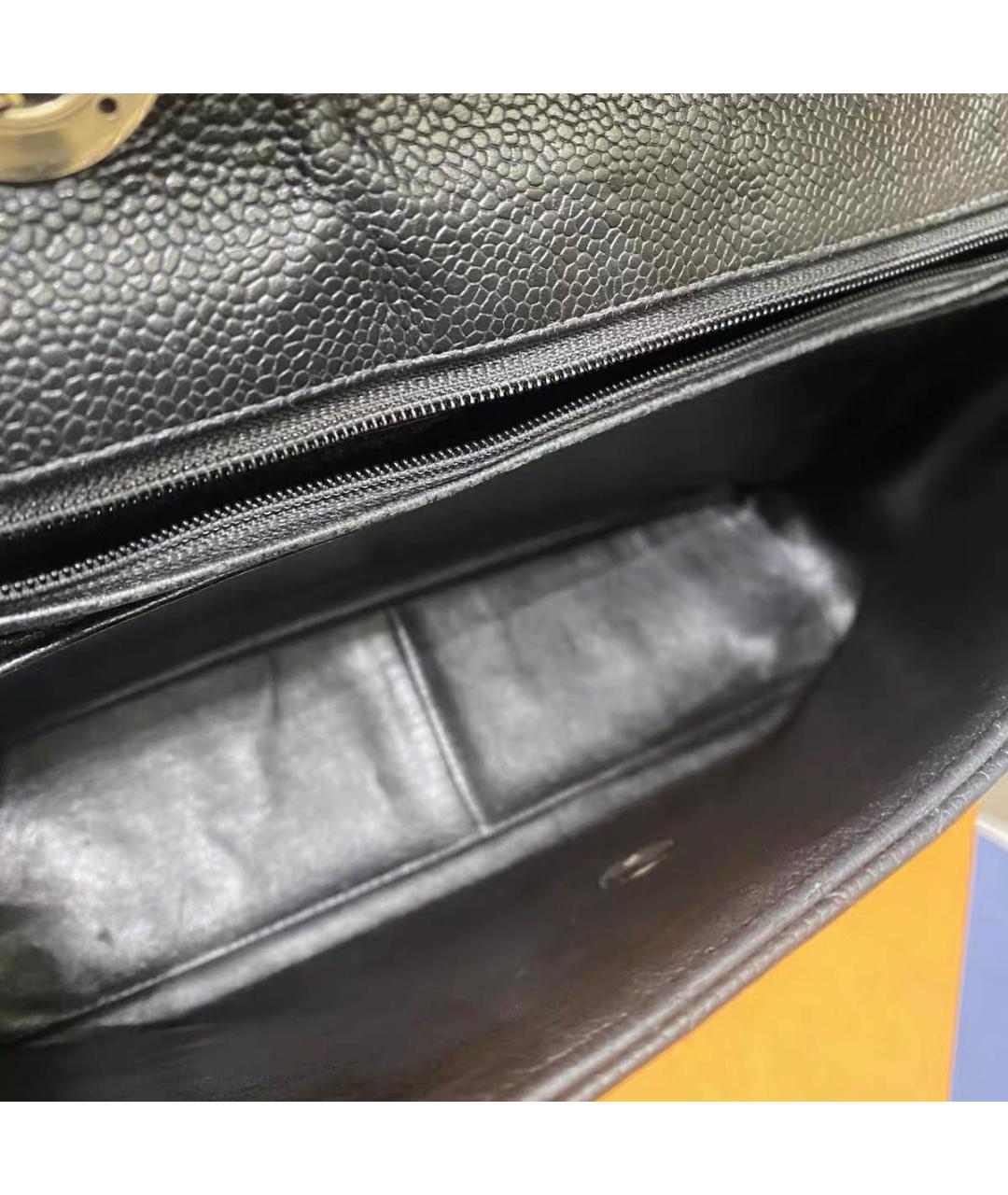 CHANEL Черная кожаная сумка через плечо, фото 4