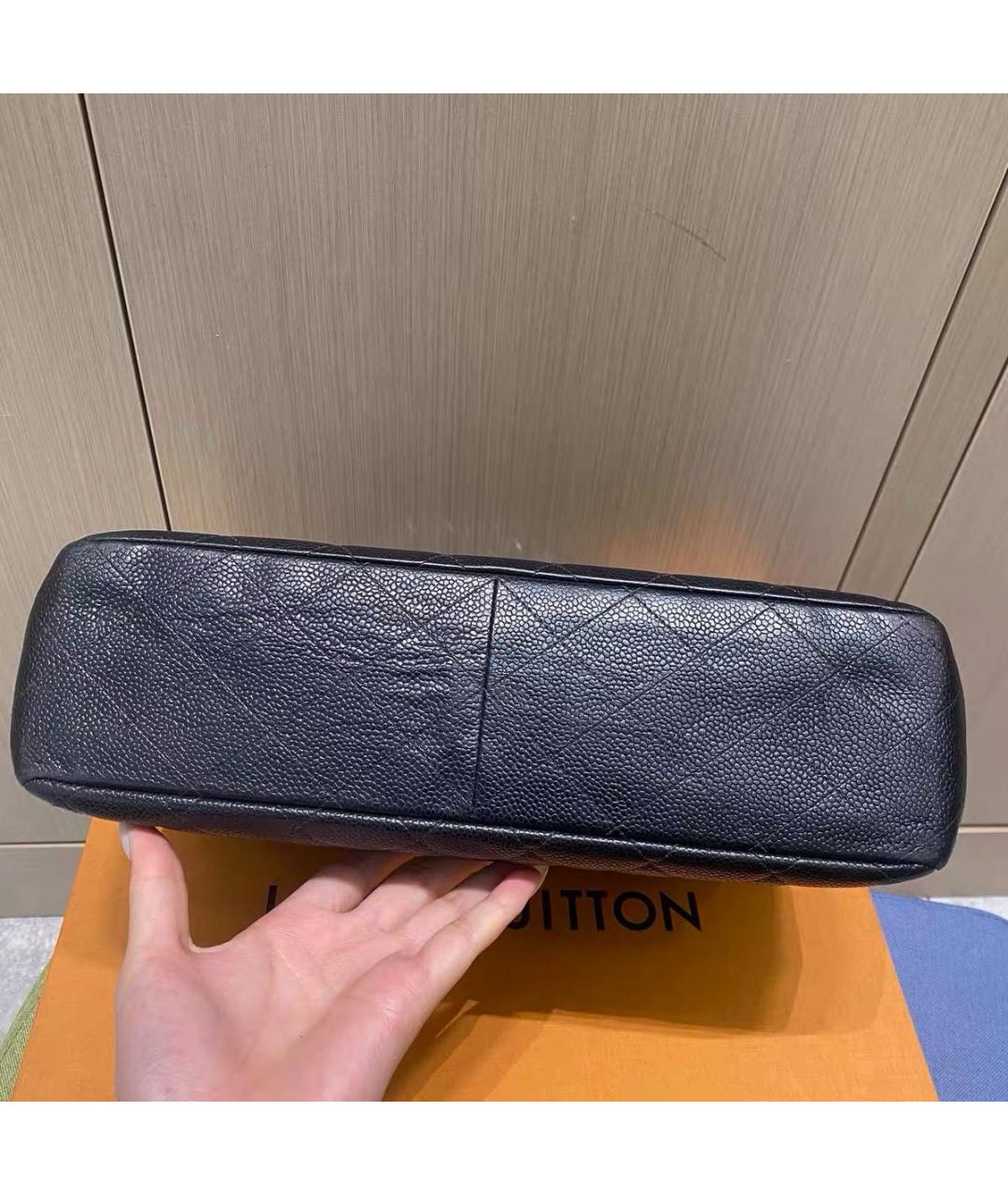 CHANEL Черная кожаная сумка через плечо, фото 7