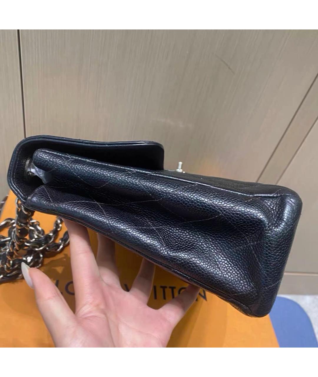 CHANEL Черная кожаная сумка через плечо, фото 5