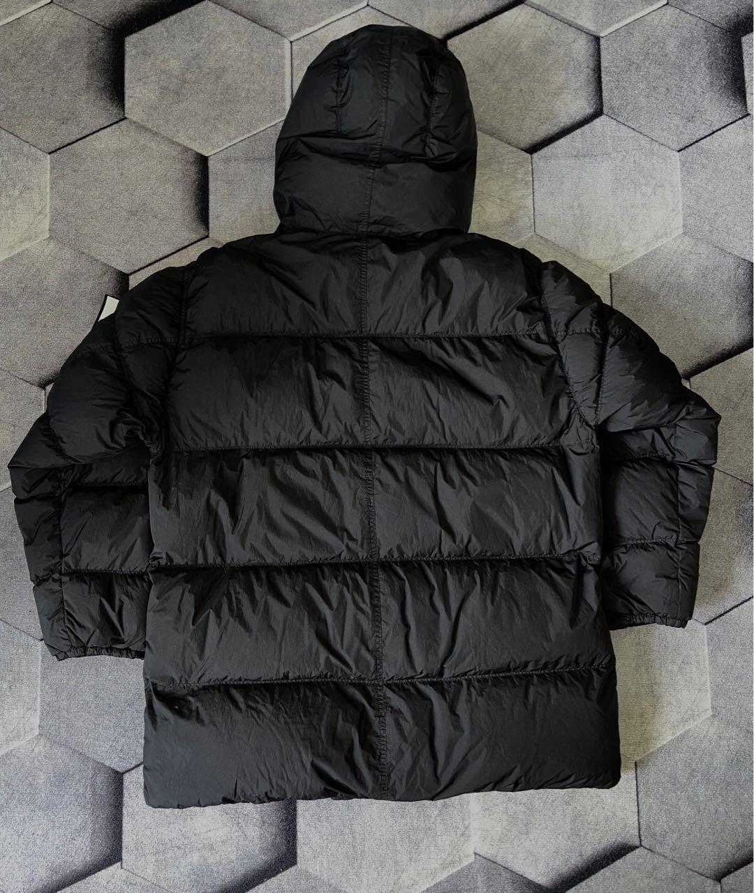 STONE ISLAND Черный полиэстеровый пуховик, фото 2