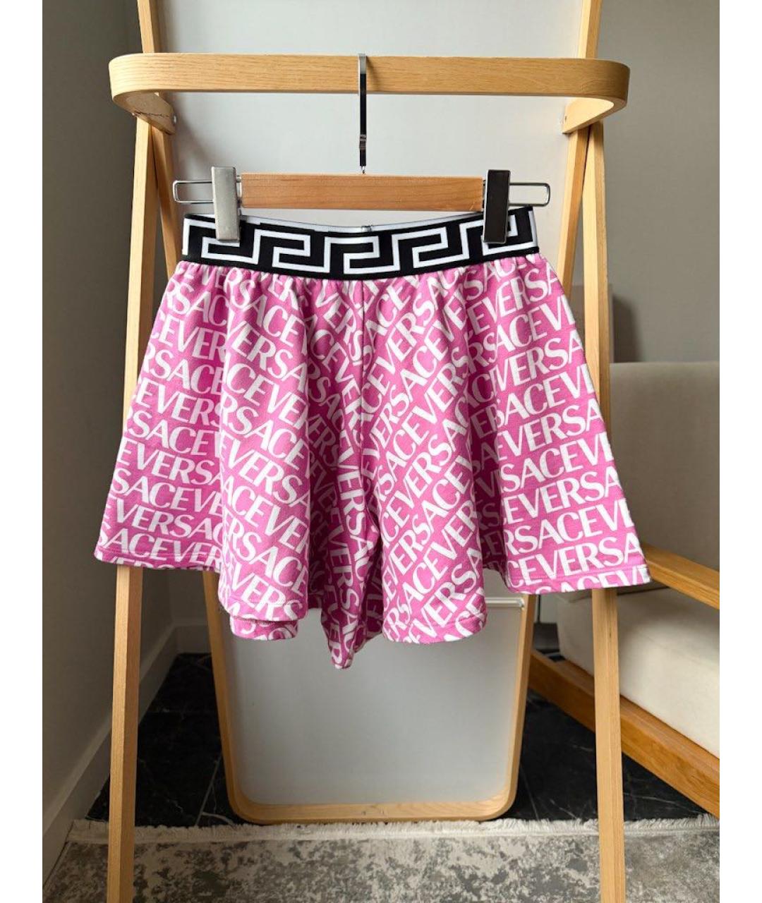 VERSACE Розовые хлопковые брюки и шорты, фото 5