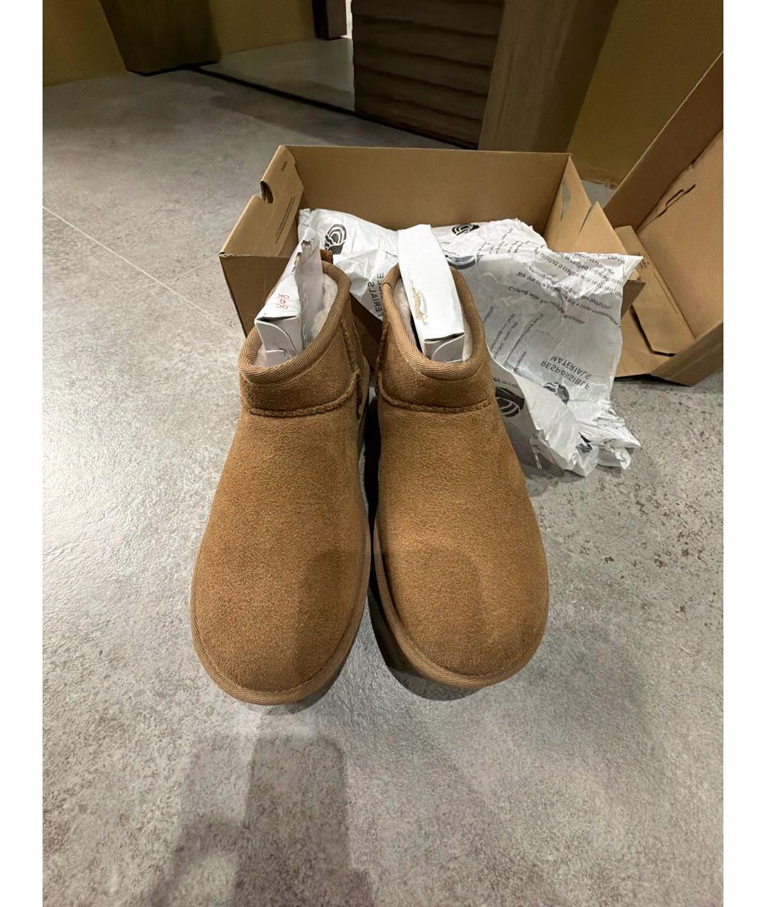 UGG AUSTRALIA Оранжевое замшевые ботинки, фото 2