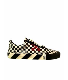 OFF-WHITE Низкие кроссовки / кеды