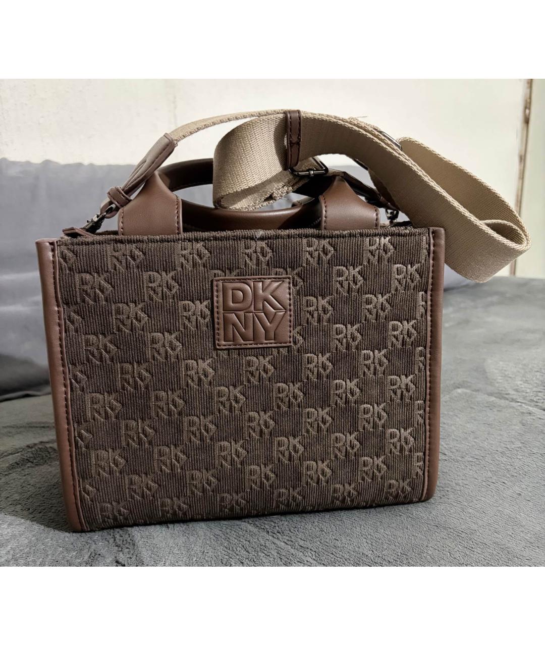 DKNY Коричневая тканевая сумка с короткими ручками, фото 10