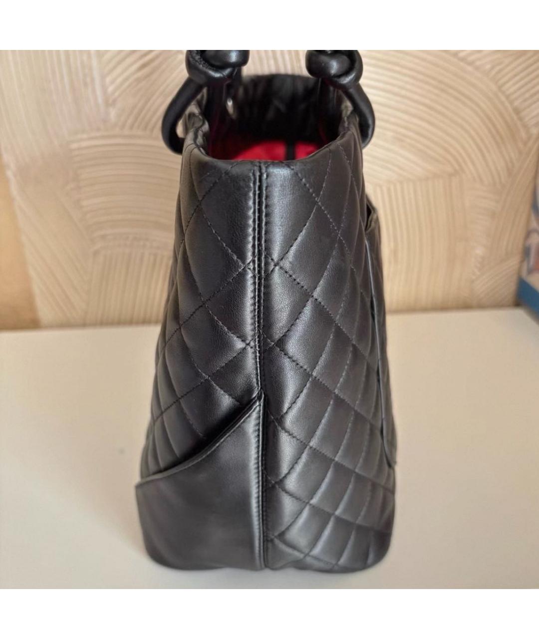 CHANEL Черная кожаная сумка тоут, фото 5