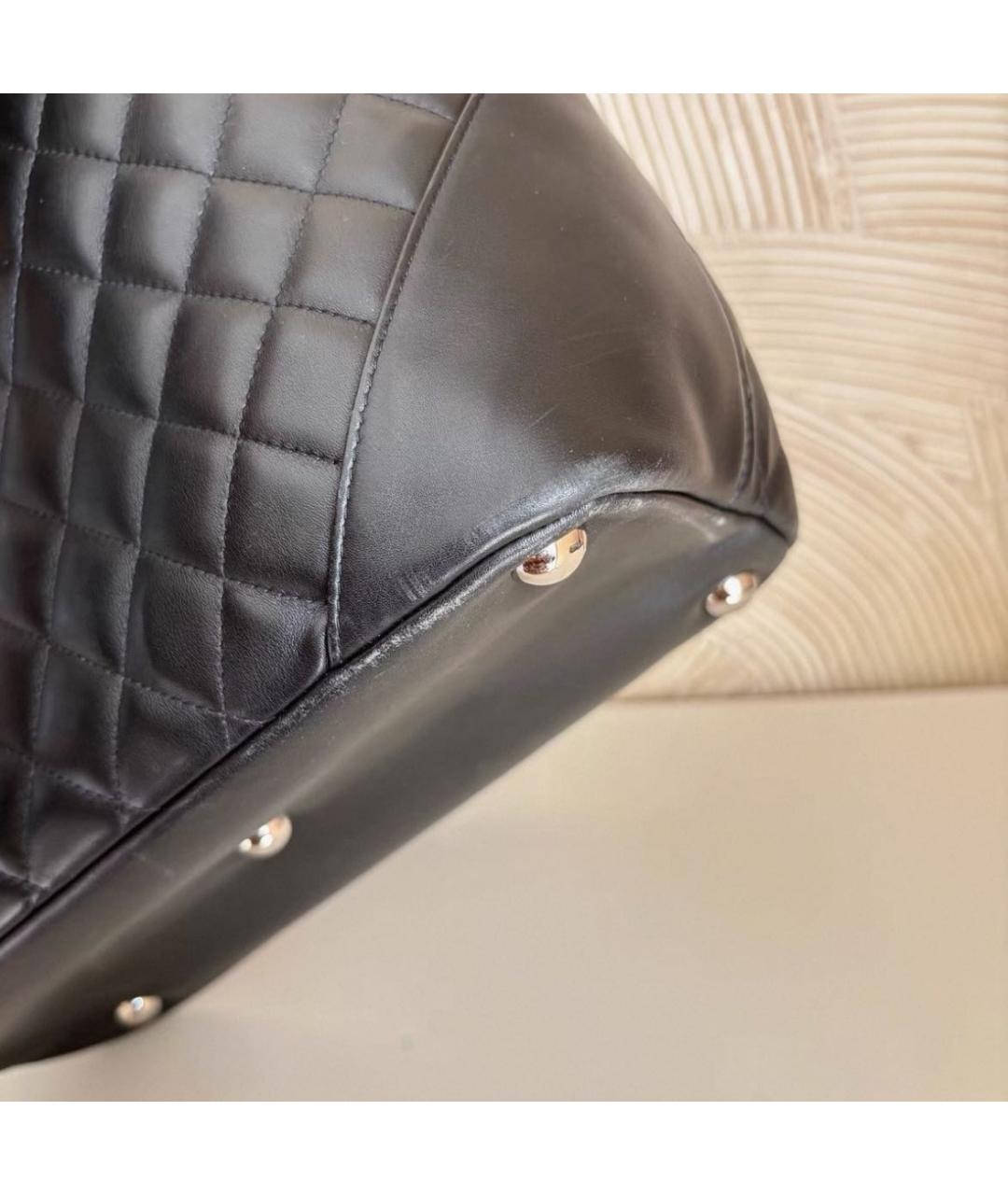 CHANEL Черная кожаная сумка тоут, фото 8