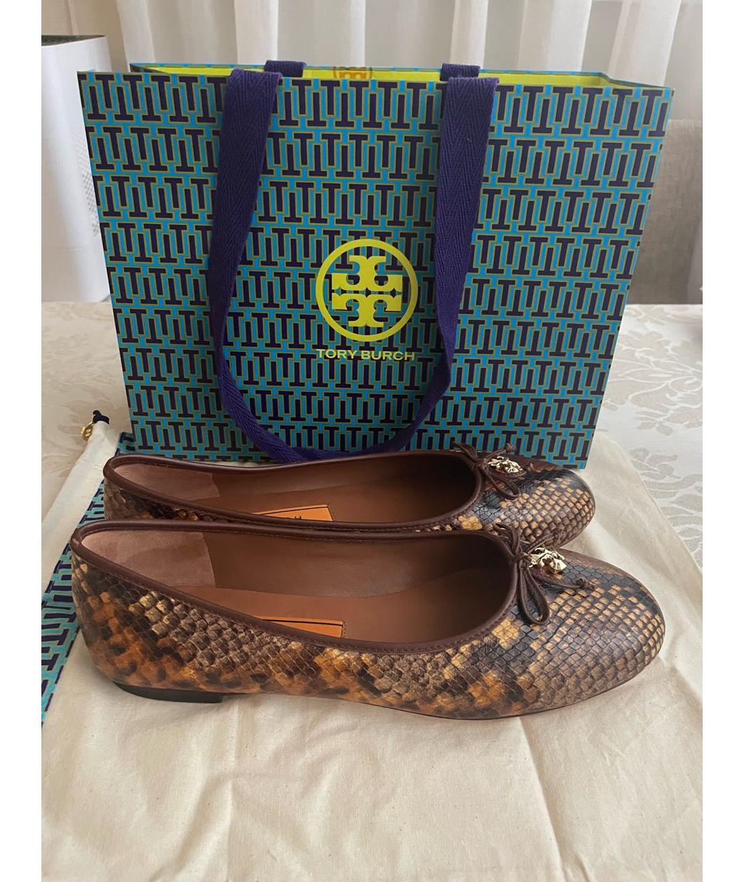 TORY BURCH Коричневые балетки из экзотической кожи, фото 5