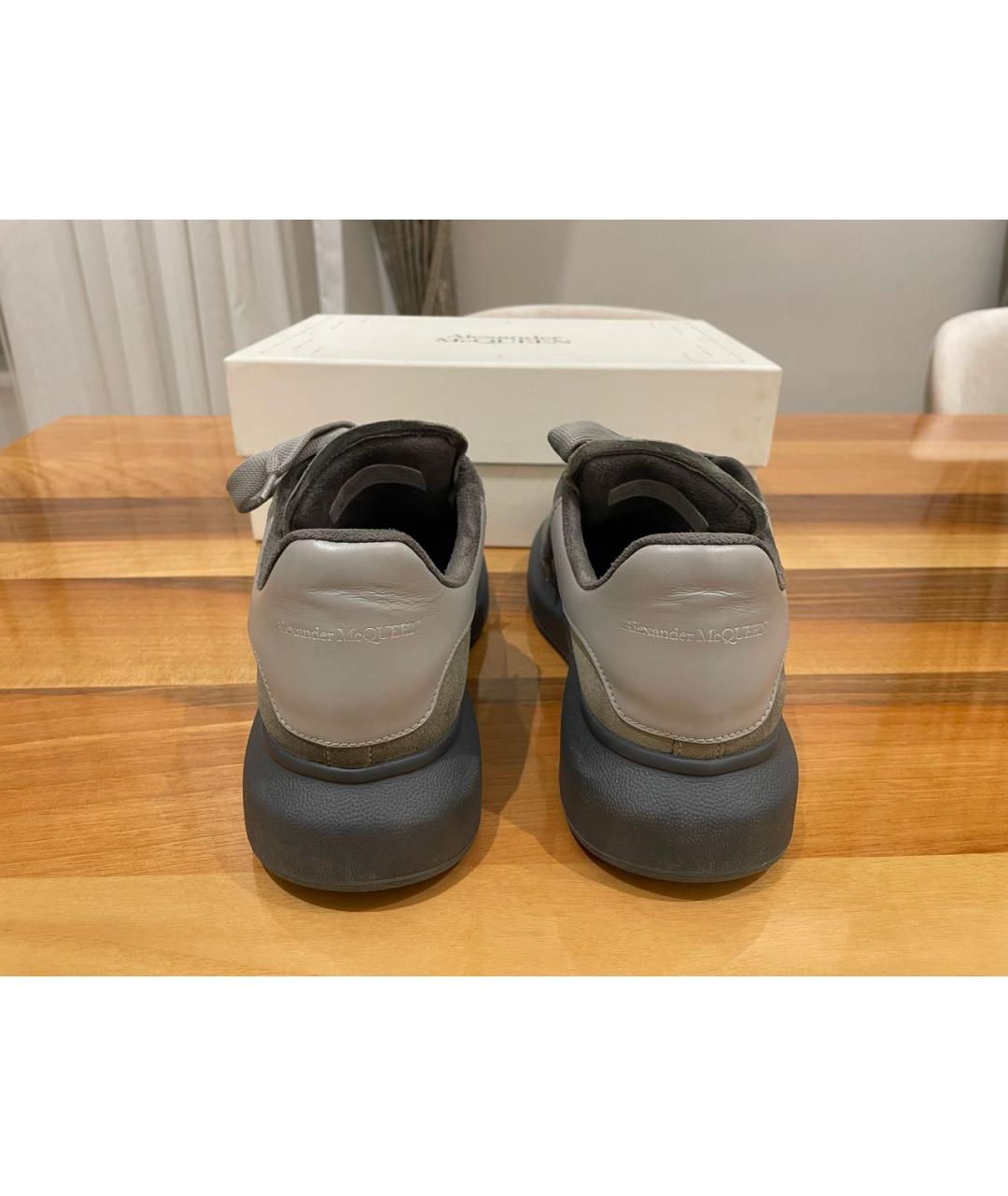 ALEXANDER MCQUEEN Антрацитовые замшевые низкие кроссовки / кеды, фото 4