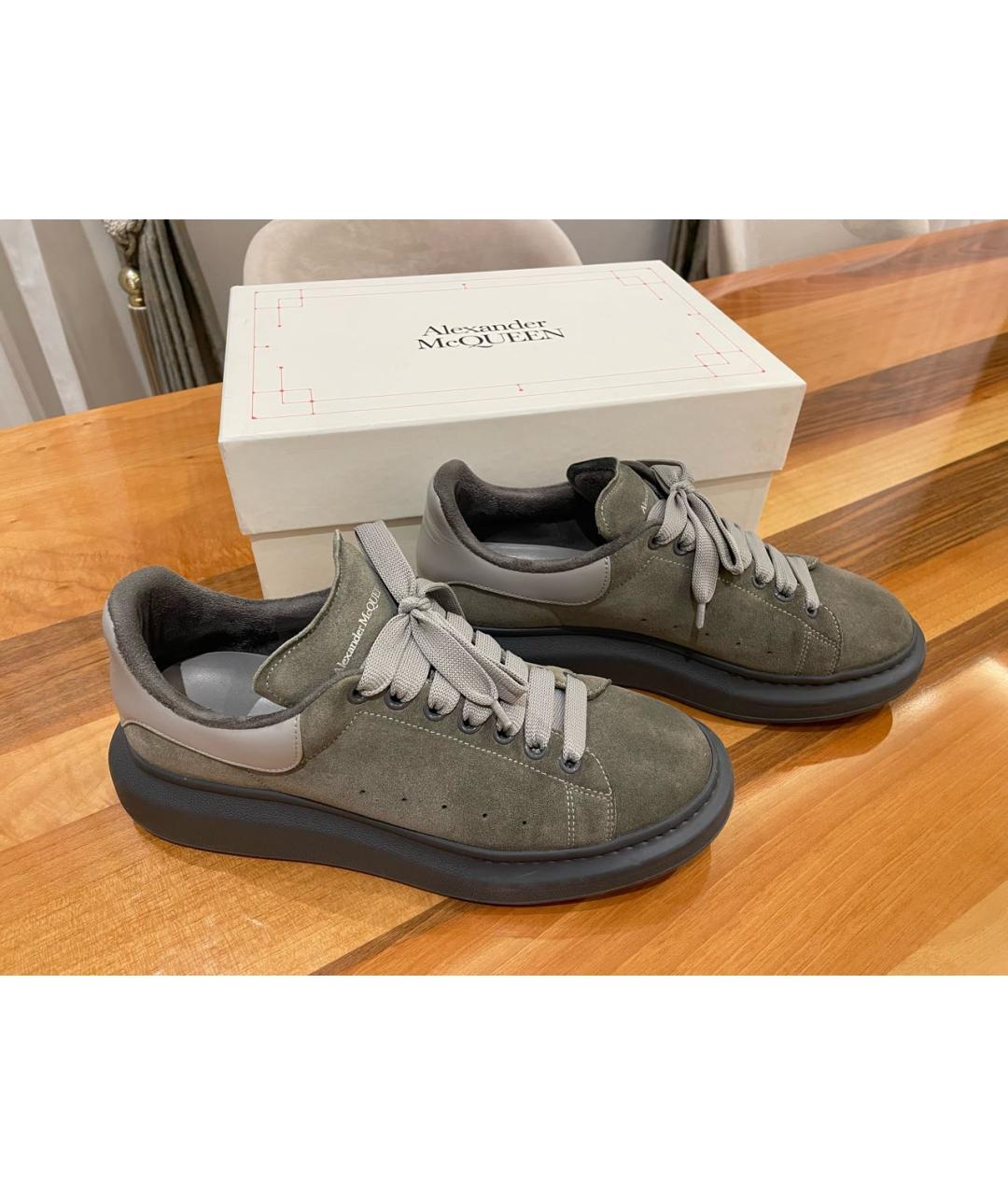 ALEXANDER MCQUEEN Антрацитовые замшевые низкие кроссовки / кеды, фото 6