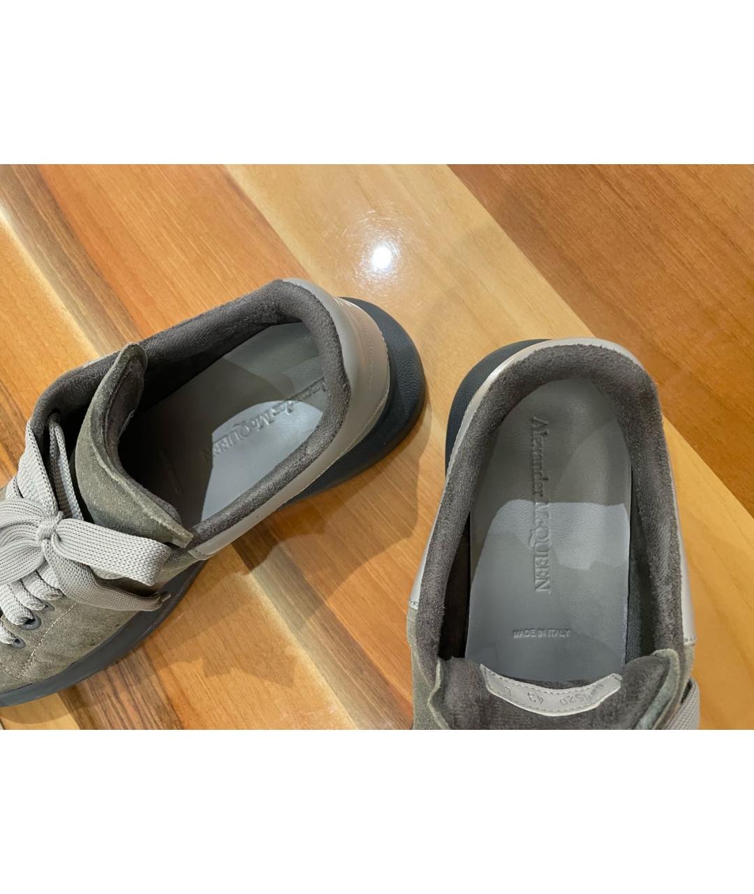 ALEXANDER MCQUEEN Антрацитовые замшевые низкие кроссовки / кеды, фото 3