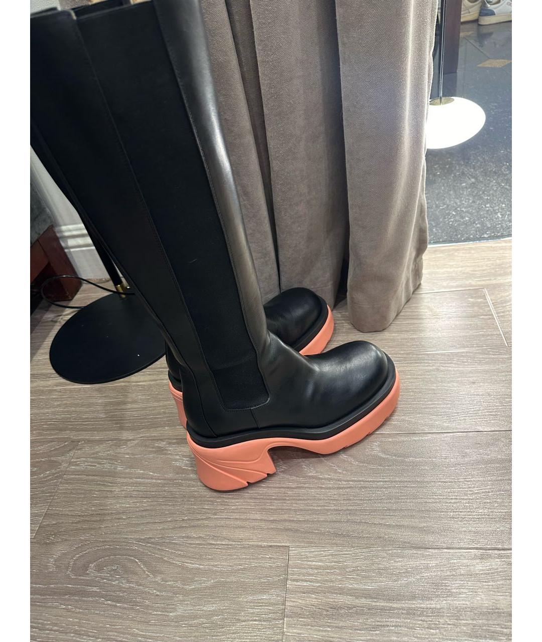 BOTTEGA VENETA Черные кожаные сапоги, фото 3